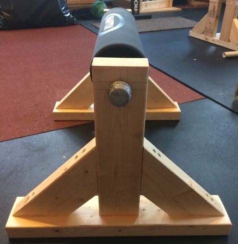 Homemade Workout Equipment, Home Gym Diy, Diy Power Rack, Diy Exercise Equipment, Homemade Gym Equipment, Gym Plans, Home Made Gym, Diy Gym Equipment, Gym Garage