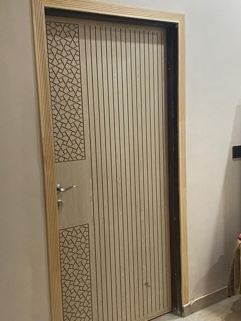 Men Dor Dijain Wood, Main Door Beeding Design, Hdhmr Door Design, Cnc Door Design Modern, Cnc Door Design, Single Main Door Designs, New Door Design, Latest Door Designs, Modern Wood Doors