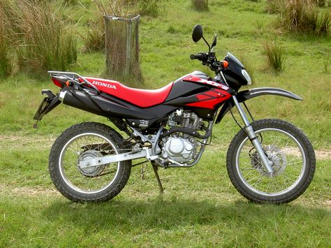 Honda XR 125 Honda Xr 125, Honda 125, Moto Honda, Custom Cafe Racer, Cafe Racer, Cars And Motorcycles, Motorcycles, I Hope, Bike