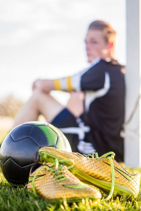 Senior Portrait / Photo / Picture Idea - Soccer - Guys / Boys Soccer Photography Poses, Soccer Senior Pictures, Soccer Shoot, Male Posing, Soccer Poses, Photography Male, Senior Photos Boys, Soccer Photography, Senior Boy Poses