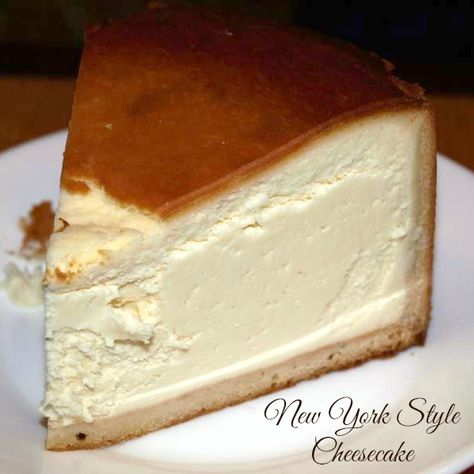 Jenn's Random Scraps: Authentic Pagliacci's New York Style Cheesecake Vanilla Wafer, New York Style Cheesecake, Best Cheesecake, New York Style, Eat Dessert, Let Them Eat Cake, Cheesecake Recipes, No Bake Desserts, Just Desserts