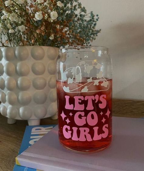 Aesthetic Coffee Cup, Customised Birthday Gifts, Glass Tumbler Design, Glass Aesthetic, Stocking Stuffers For Girls, Disco Cowgirl, Nashville Bachelorette, Business Diy, Coffee Cup Design