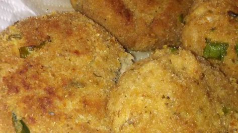 Paula Deen's Crab Cakes Recipe - Food.com Paula Deen Crab Cakes, Crab Cake Sauce, Crab Cakes Recipe, Crab Cake Recipe, Lemon Dill, Dry Mustard, Paula Deen, Crab Cakes, Crab Meat