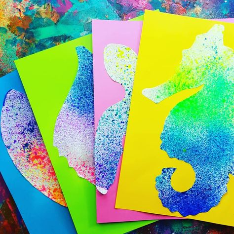 Sea life art – Ema Lou kids art craft Under The Sea Elementary Art, Seahorse Craft Preschool, Sea Horse Craft, Under The Sea Activities, Sea Life Crafts, Sea Creatures Crafts, Ocean Creatures Art, Seahorse Crafts, Ocean Art Projects