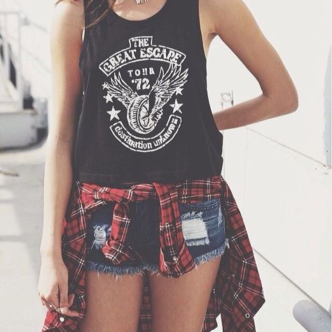 Summer Cloth, Stile Harry Potter, Moda Rock, Style Converse, Summer Fashion For Teens, Summer Shorts Outfits, Hipster Outfits, Casual Styles, Tumblr Outfits