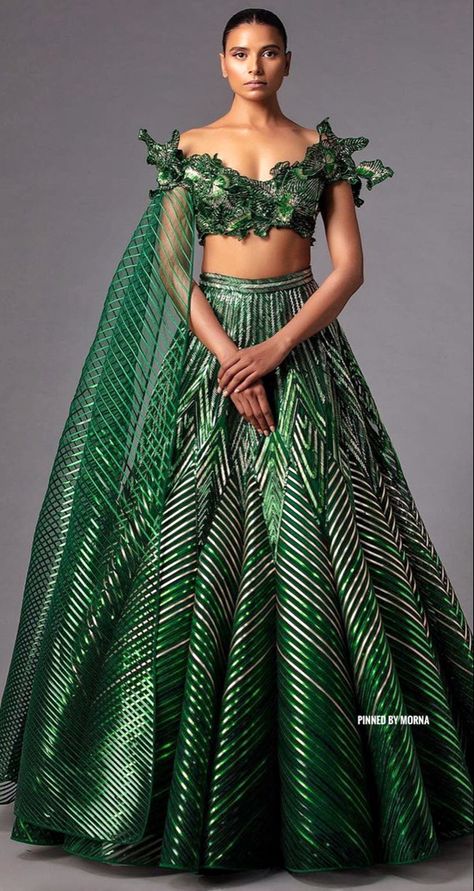 Amit Aggarwal : India. Amit Aggarwal Lehenga, Amit Aggarwal, डिजाइनर कपड़े, Indian Outfits Lehenga, Iranian Women Fashion, Indian Saree Blouses Designs, Fancy Wedding Dresses, Indian Gowns Dresses, Lehenga Collection