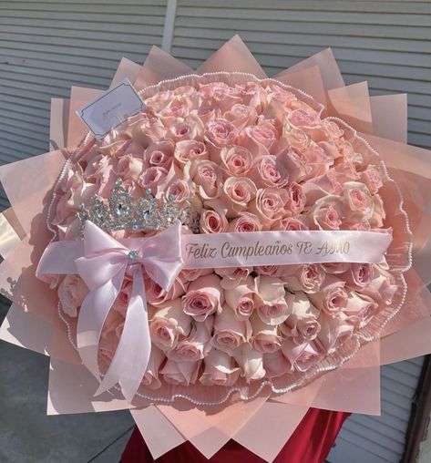 Quinceanera Flowers, Money Bouquets, Ramo Ideas, Flower Money, Ribbon Rose Bouquets, Roses Bouquet Gift, Eternal Flowers, Ribbon Flowers Bouquet, Quinceanera Pink