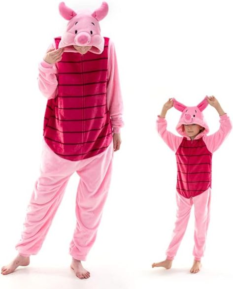 Experience the ultimate in cozy comfort with COSUSKET Snug Fit Unisex Adult Onesie Pajamas. Crafted from plush flannel, these delightful one-piece sleepwear pieces are not only incredibly warm but also feature charming animal cosplay designs. Embrace your inner creature and elevate your homewear game with these whimsical, irresistibly snug onesies. Piglet Onesie, One Piece Halloween Costume, Pig Onesie, One Piece Halloween, Onesie Party, Adult Onesie Pajamas, Costume For Men, Funny Costume, Pajama Costume