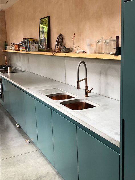 Concrete Worktop Kitchen, Polished Concrete Floor Kitchen, Concrete Kitchen Ideas, Concrete Floor Kitchen, Polished Concrete Worktop, Polished Concrete Kitchen, Cement Kitchen, Concrete Worktop, Kitchen London