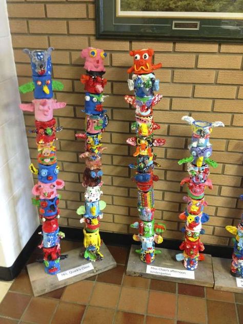 Fun way to make a totem pole display – Recycled Crafts Totem Poles For Kids, Totem Pole Craft, Clay Totem, Ceramic Totem, Totem Pole Art, Diy Totem, Kids Collage, Pole Art, Totem Poles