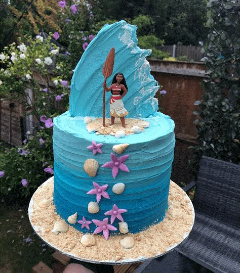 Moana Birthday Cake Ideas Images (Pictures) Moana Barbie Cake, Moana Tafiti Birthday Cake, Moana Cakes Ideas, Homemade Moana Birthday Cake, Birthday Cake Moana, Moana Themed Birthday Cake, Moana First Birthday Party Ideas, Moana Birthday Party Ideas Cake, Moana Birthday Cakes