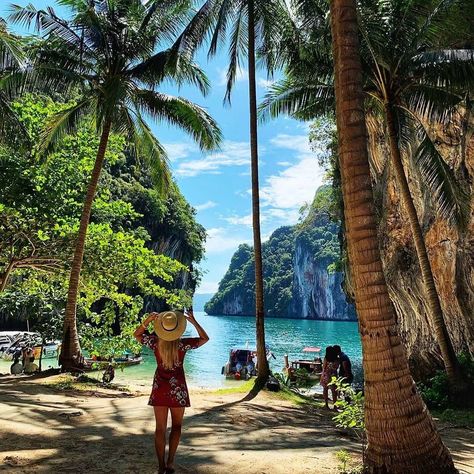 🌴Koh Lao Lading, Thailand... Thailand Places, Thailand Photos, Krabi Thailand, Visit Thailand, Summer Paradise, Koh Phangan, Destination Voyage, Koh Tao, Phuket Thailand