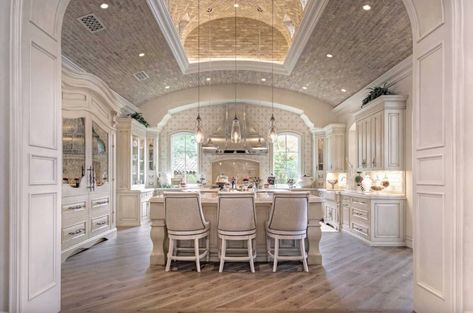 Step inside this stunningly beautiful French villa home in Arizona Awesome Kitchens, Dream Building, French Villa, Houses Architecture, Quonset Hut, Kitchen Styles, Tuscan Kitchen, White Kitchens, Classic Kitchen