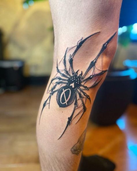 Phantom Troupe Spider Tattoo, Phantom Troupe Spider, Hunter Spider, Hunter Tattoo, Army Tattoos, Phantom Troupe, Tattoo Inspiration Men, Spider Tattoo, Red Tattoos