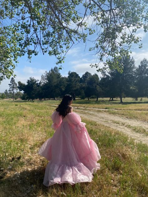 dress from fanciful doll Fairytale Dress Aesthetic, Puffy Pink Dress, Gown Aesthetic, Pink Princess Aesthetic, Princess Dress Pink, Cottage Core Dresses, Fairy Gown, Gowns Aesthetic, Debut Photoshoot