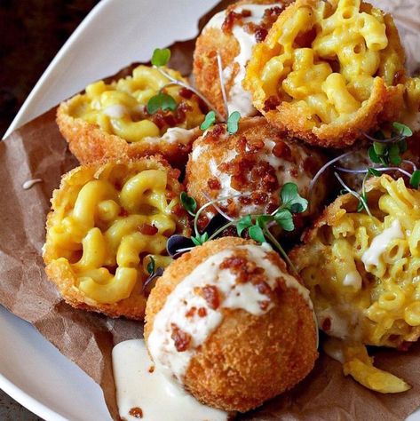 Mac And Cheese Balls Recipe, Fried Mac And Cheese Balls, Fried Mac N Cheese Balls, Mac And Cheese Balls, Fried Macaroni And Cheese, Cheese Balls Recipe, Vegan Bacon Bits, Mac N Cheese Balls, Plant Based Meals