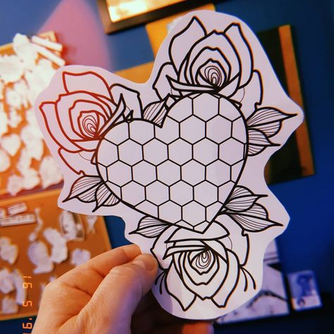 😈Lucian B😈 on Instagram: “Honeycomb heart, because I love honey. Dm to book it” Lotus Blossom Tattoos, Honeycomb Heart, Honeycomb Tattoo, Practice Drawing, Honey Rose, Bee Honeycomb, Lotus Blossom, Drawing Practice, Tattoos Ideas