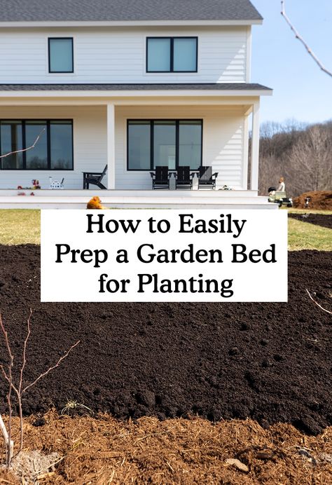 How to Easily Prepare a Garden Bed - Ultimate Guide - Fresh Exchange Preparing Garden Beds, Home Garden Ideas, Old Beds, Cut Flower Garden, Home Vegetable Garden, Outside Living, Backyard Inspo, Top Soil, Bedding Plants