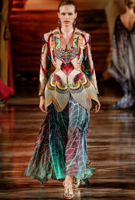 Fashion Show Garments, Insect Dress, South African Fashion, African Fashion Designers, Historical Dresses, Couture Fashion, African Fashion, Fashion Collection, Wedding Styles