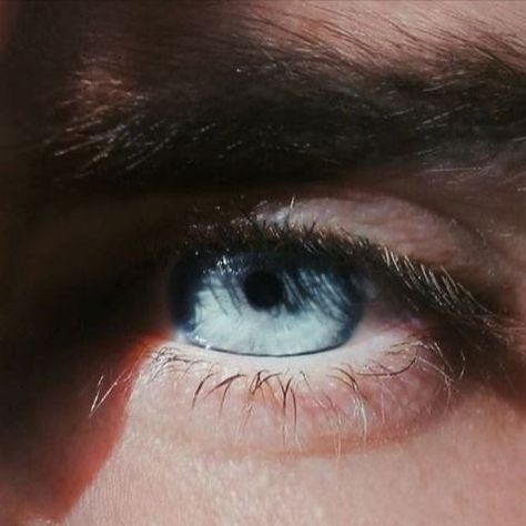 Xander Knight, Woven Kingdom, Electric Blue Eyes, Blue Eyes Aesthetic, Mara Dyer, Beautiful Eyes Color, Blue Eyed Men, Light Blue Eyes, Behind Blue Eyes