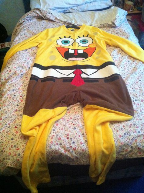 Spongebob Onesie, Watch Spongebob, Singer Dr, Geeky Fashion, Spongebob Birthday, Long Pants, Baby Car Seats, Onesies, Georgia