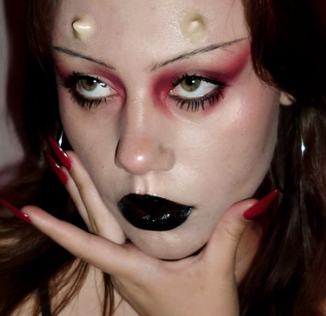 Red Eyeshadow Halloween, Red Eye Halloween Makeup, Red Devil Halloween Makeup, Vampire Red Makeup, Sultry Red Makeup, Halloween Makeup Red Eyes, Black Halloween Eye Makeup, Silver Eye Red Lip, Black Lipstick Halloween Makeup