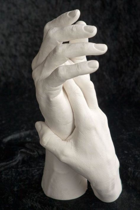 Register and bring a Friend to this Three Hour Class Learn how to use skin safe alginate and create a higly detaild artistic casting. Create a beaufiful sculpture that will have YOU as part of the art. Plaster Hands, Lovers Hands, Cast Art, Body Cast, Plaster Crafts, Plaster Cast, Casting Kit, Plaster Sculpture, Hand Sculpture