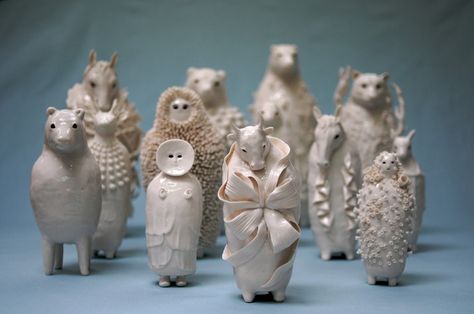 Sophie Woodrow, Strange Animals, Studio Ceramics, Collection Ideas, Sculptures Céramiques, Cerámica Ideas, Ceramic Figures, Ceramic Animals, Falmouth