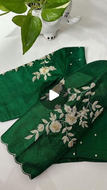 Green Blouse Work Designs, Bottle Green Blouse, Aari Work Blouse, Hand Work Blouse, Wedding Blouse, Hand Work Blouse Design, Black Saree, Designer Blouse Patterns, Indian Bridal Outfits