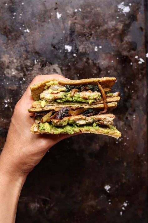 Photo of Sandwich with grain free bread, sausage, avocado, and sauteed veggies- Aip Breakfast Sausage, Aip Protein Breakfast, Aip Avocado Recipes, Easy Aip Breakfast, Aip Recipes Breakfast, Autoimmune Breakfast, Aip Diet Breakfast, Aip Breakfast Recipes, Paleo Breakfast Sandwich