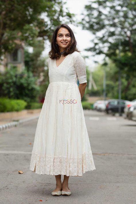 Frock Designs For Women, Simple Frock, White Frock, Cotton Dress Pattern, Simple Frock Design, Maxi Dress Designs, Simple Kurti, Simple Frocks, Casual Frocks