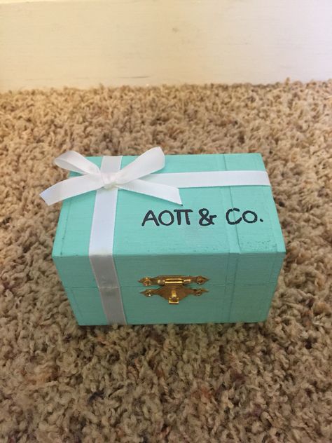 Tiffany themed sorority pin box Sorority Pin Box Ideas, Pin Box Sorority, Sorority Pin Box, Big Lil, Tiffany Box, Tri Sigma, Pin Box, Big Little Reveal, Baby S Breath