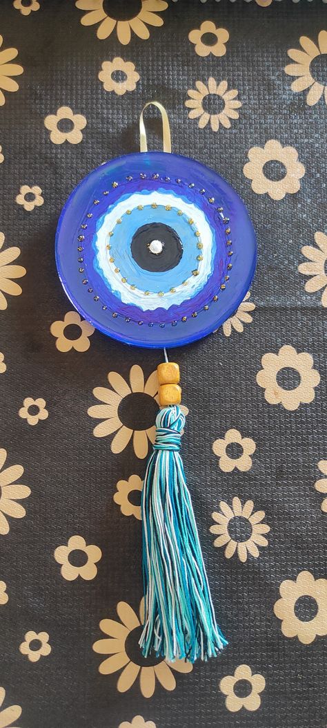 Resin Evil Eye Wall Hanging Evil Eye Wall Hanging Diy, Resin Evil Eye, Evil Eye Wall Hanging, Hanging Home Decor, Diy Paper Crafts Decoration, Wall Hanging Diy, Fun Diy Crafts, Fun Diy, Paper Crafts Diy