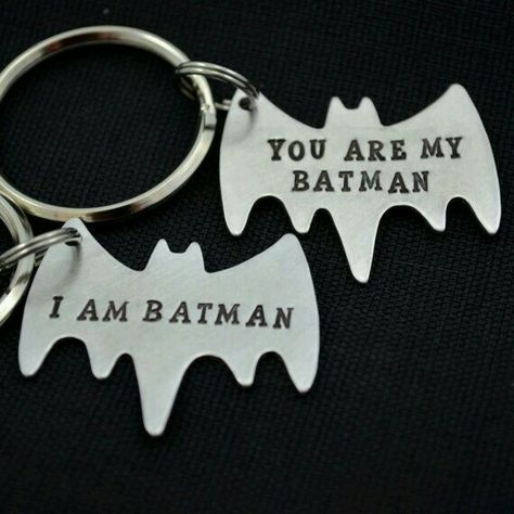 You are my Batman Batman Keychain, Batman Wedding, Batman Love, Batman Gifts, Affiches D'art Déco, I Am Batman, Batman And Catwoman, Im Batman, Gifts For Boyfriend