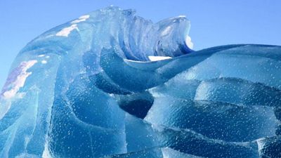 Frozen waves of Antarctica -- they are in fact glaciers that have partially melted then refroze Frozen Waves, Batman Villain, Ice Palace, Amazing Landscapes, Amazing Nature Photos, Snow And Ice, Crystal Blue, Air Bubbles, Amazing Nature