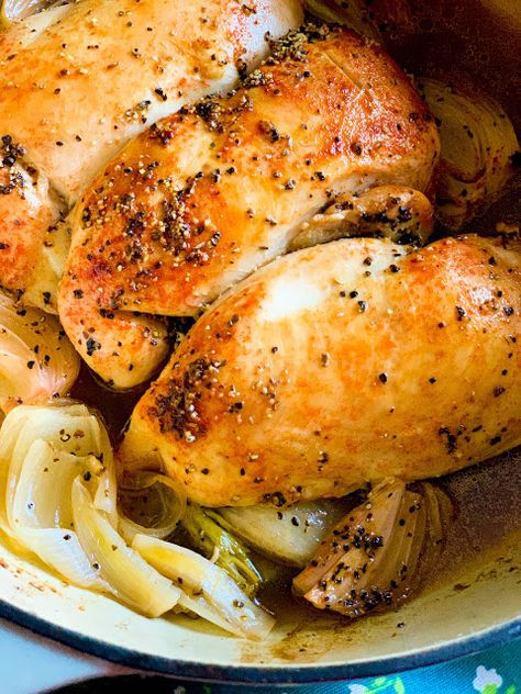 Oven Rotisserie Chicken, Claussen Pickles, Farmhouse Cooking, Chicken Lazone, Chicken Breast Oven, Rotisserie Chicken Breast, Cheesy Chicken Broccoli, Poultry Dishes, Chicken Curry Salad