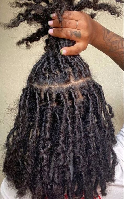 Natural Locs, Beautiful Dreadlocks, Short Locs Hairstyles, Mode Hippie, Dreadlock Styles, Protective Hairstyles Braids, Hair Twist Styles, Dreadlock Hairstyles, Natural Hair Inspiration