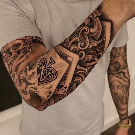 Tato Lengan Bawah, Poker Tattoo, Tattoo Bras Homme, Playing Card Tattoos, Mangas Tattoo, Tattoo Sleeve Filler, Tattoo Filler, Girls With Sleeve Tattoos, Forarm Tattoos