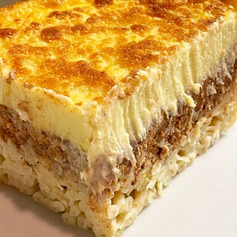 Pastichio Recipe, Pasta With Meat, Greek Pastitsio, Seasoned Ground Beef, Ground Beef Pasta, Recipe For 2, Meat Pasta, Baked Pasta, Beef Pasta