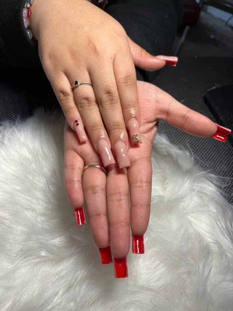 Acrylic Nails With Initials On Them Red, Red French Tip Nails Coffin Medium, Red Acrylic Nails Coffin With Initials, Nails With Red Underneath, Short French Tips With Initial, Red French Tip Nails Square Medium, Square Acrylic Nails Red, Red Acrylic Nails, White Acrylic Nails