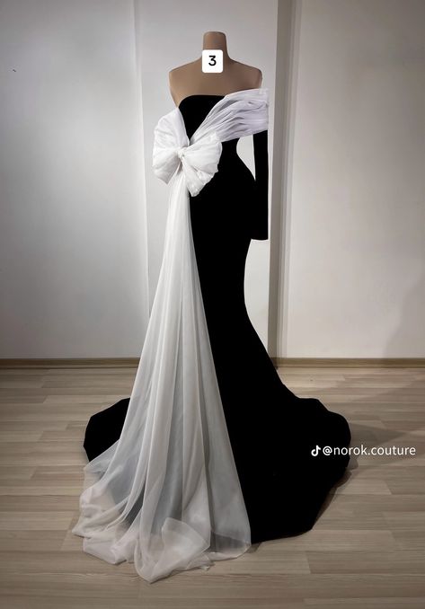 White Formal Dress Classy, Black And White Ball Gown, Matric Farewell Dresses, Farewell Dresses, Matric Farewell, Pageant Wear, Books Ideas, Beast Wallpaper, White Ball Gowns