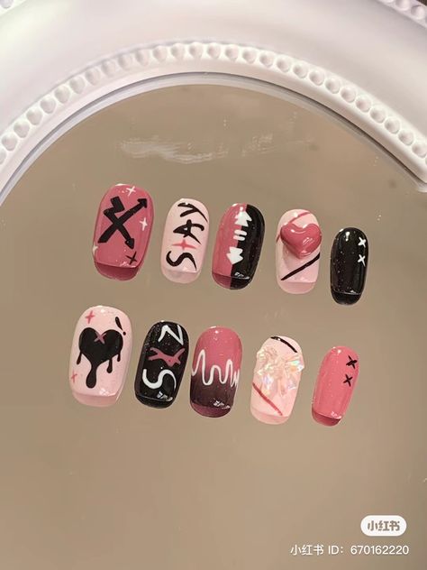 Case 143 Nails, Skz Nail Ideas, Skz Themed Nails, Kpop Themed Nails, Stray Kids Nails Ideas, Kpop Acrylic Nails, Punk Pop Aesthetic, Skz Nails Design, Kpop Nail Ideas