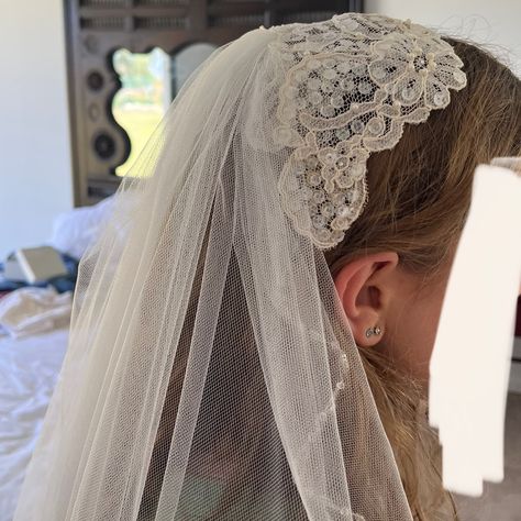 This Veil Was Custom Made But Never Worn. Two Pieces, Hand Beaded With Swarovski Crystals Along Entire Edge Of Veil. The Two Pieces Can Be Worn Separately Or Together. Off White In Color. Veil Is 103 Inches In Length. Super Long Veil, Jewish Wedding Veil, 1930s Veil, 1950s Veil, Alternative Veil, Hood Veil, Vintage Wedding Veils, Celestial Veil, Juliet Veil