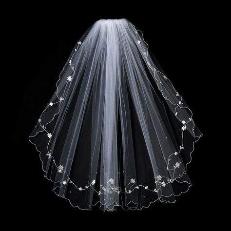 New Single Layer Elbow Length Bridal Veil (v 122)  $130 Tacky Wedding, Elbow Length Veil, Bridal Accesories, Bridal Veils And Headpieces, Tulle Wedding Veil, White Veil, Fingertip Veil, White Veils, Beautiful Veil