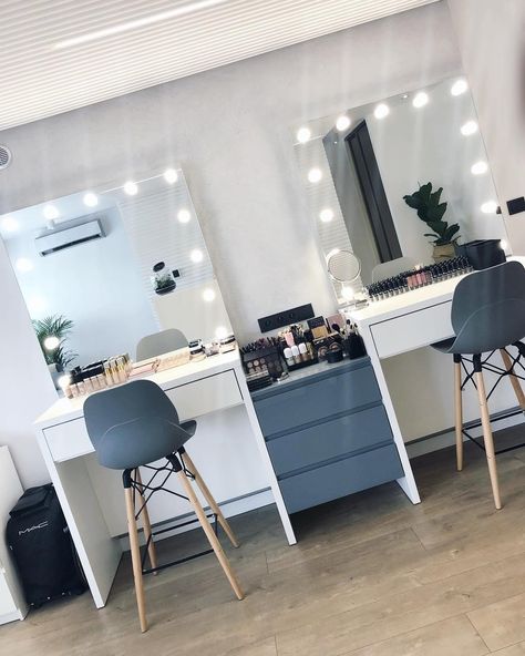 Make Up Station Ideas, Make Up Studio Design, Make Up Salon Ideas, Make Up Studio Interior, Make Up Studio Ideas, Makeup Studio Decor Interior Design, Makeup Studio Ideas, Makeup Studio Decor, Space Saving Furniture Bedroom