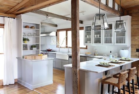 Farmhouse Update: How to Design A kitchen With a Load Bearing Post And Beam In The Middle + 4 Unique Options - Emily Henderson Island With Post, Kitchen Island With Post, Load Bearing Beam, Beach Style Kitchen, Rustic Kitchen Island, Load Bearing Wall, Best Kitchen Designs, Kitchen Island Design, Post And Beam