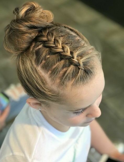 Dance Hair Ideas Competition, Gymnastics Buns For Meets, Toddler Dance Recital Hair, Dance Picture Hairstyles, Dancer Hairstyles Dance Hair, Dance Bun Hairstyles, Cute Gymnastics Hairstyles, Gymnastic Hairstyles For Kids, Dance Competition Hairstyles