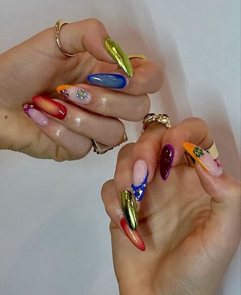 Mix Match Nails, Girls Nail Designs, August Nails, Really Cute Nails, Almond Acrylic Nails, Gradient Nails, Girls Nails, Fabulous Nails, Classy Nails