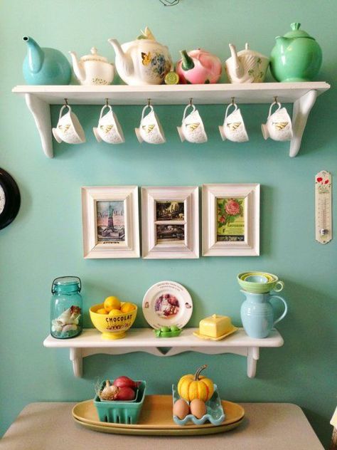 Oh, the colors! Nyc Kitchen, Tea Cup Display, Kitchen Design Color, Kitchen Small, Trendy Kitchen, Kitchen Colors, A Shelf, Tea Room, Kitchen Wall