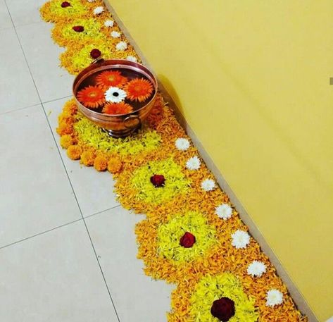 Letters Flowers Design, Makarsankranti Decoration Ideas, Diwali Decoration Lights, Flower Rangoli Designs, Simple Flower Rangoli, Rangoli Designs Simple Diwali, Diy Floral Decor, Rangoli Simple, Janmashtami Decoration